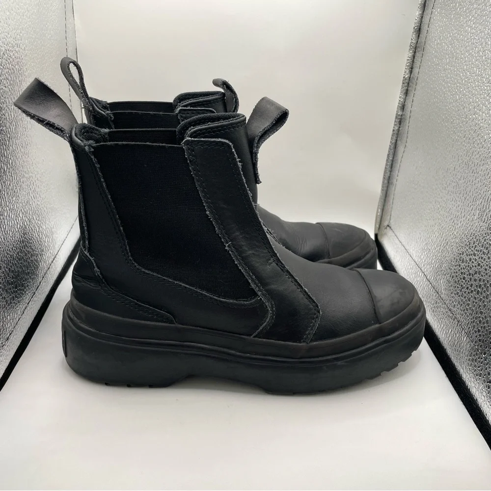 Converse Run Star Legacy Chelsea CX hightop leather boots size 3.5Y